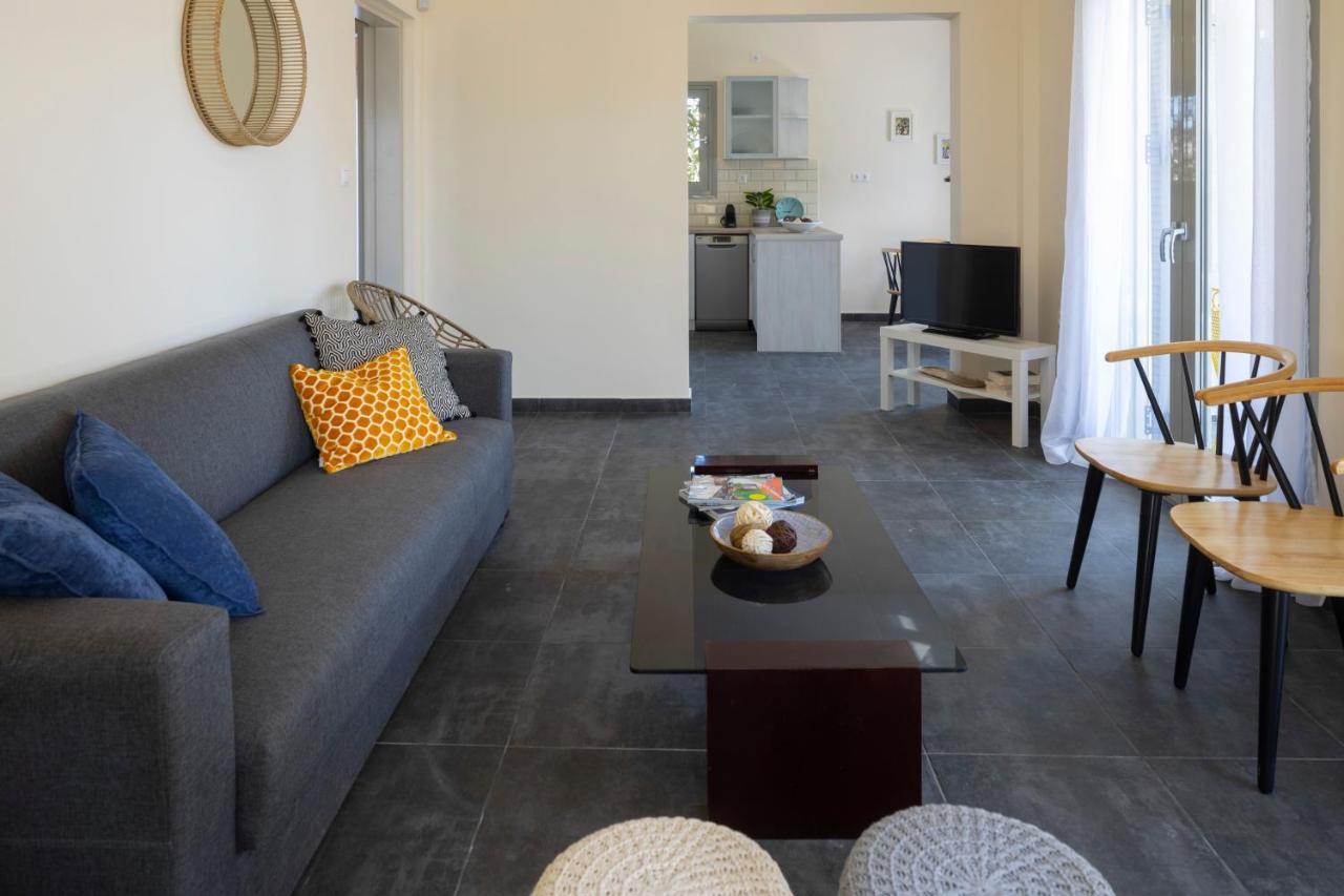 Sunny Sea House Villa Rafina  Bagian luar foto